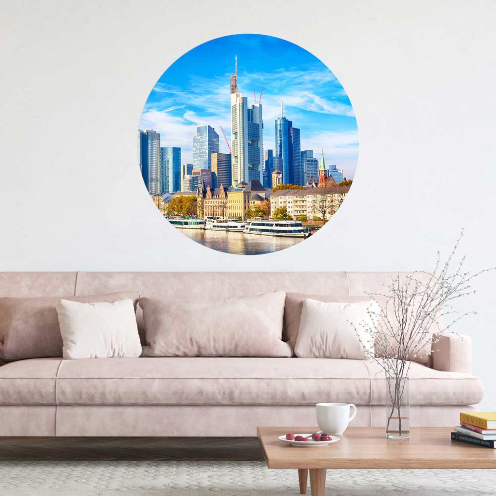 Runder Wandsticker "Frankfurt am Main" mit rosa Sofa