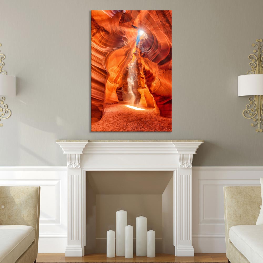 Leinwandbild "Sonnenstrahlen in den Canyon" im Kaminzimmer